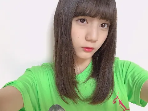 小坂 菜緒｜サンドイッチはツナサンド、おにぎりもツナおにぎり 小坂菜緒（2018-05-06）
