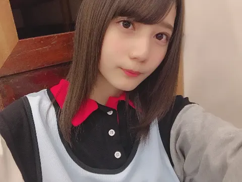 小坂 菜緒｜写真のフォルダの枚数が凄いことになってきたので、これはさすが…（2019-03-02）