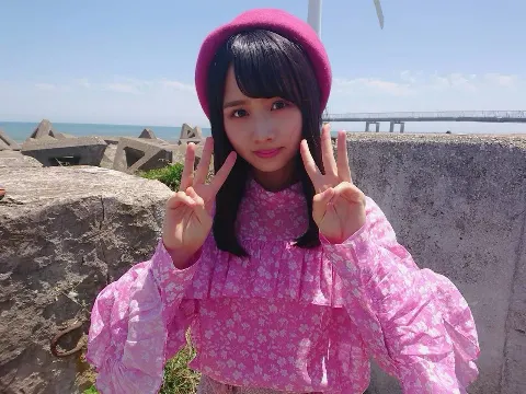 上村 ひなの｜59,潤んでいるその瞳（2019-06-29）｜4枚目