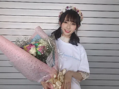 金村 美玖｜17歳になったよ〜👋🏻（2019-09-17）