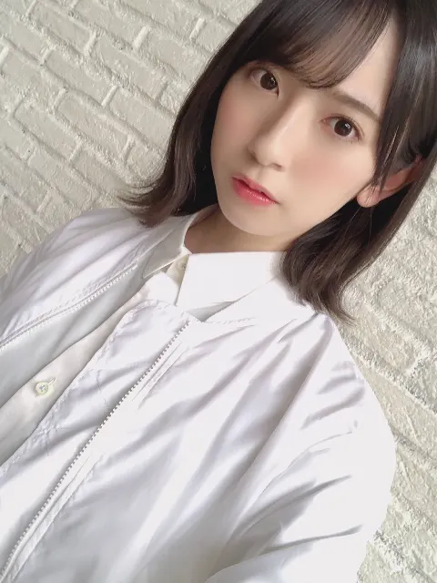 金村 美玖｜ふしぎ？（2020-02-27）｜2枚目