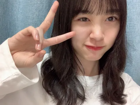 髙橋 未来虹｜同じポーズしてました（2020-05-12）