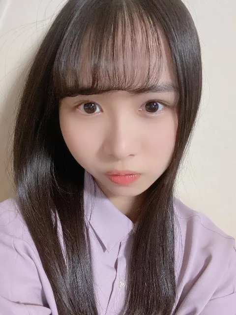 上村 ひなの｜自由帳の一番最後のページに絵のタイトルが書いてあるって事は秘密です。（2020-06-30）｜2枚目