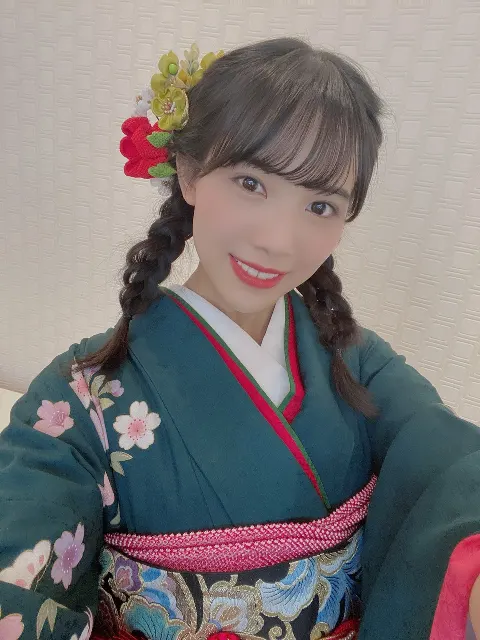 森本 茉莉｜2021年（2021-01-03）｜2枚目