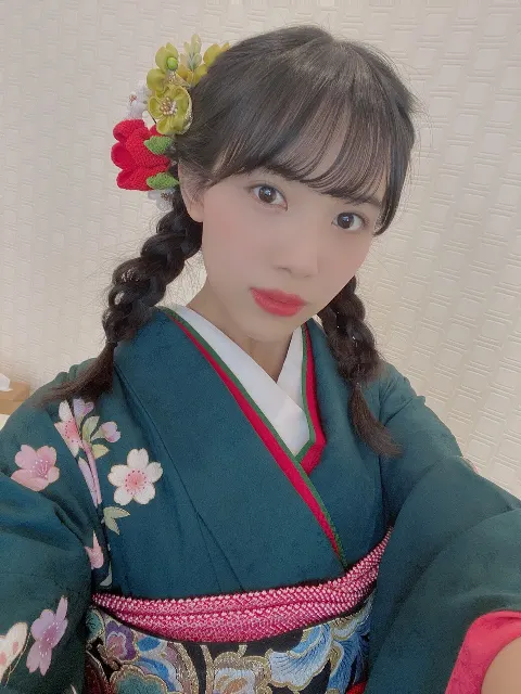 森本 茉莉｜2021年（2021-01-03）｜3枚目