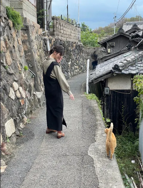 小坂 菜緒｜てんしのさんぽみち、ひとりでにあるくわたし、ふさがれてゆくすえうみのみち（2022-10-21）｜7枚目