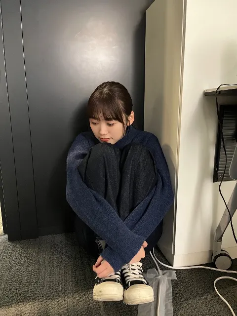 髙橋 未来虹｜隅っこ（2022-11-26）｜3枚目