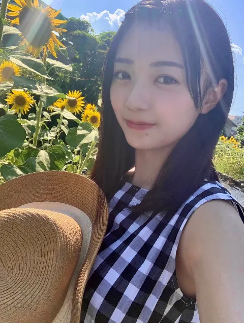 平尾 帆夏｜20歳になりました🌻 平尾帆夏（2023-08-04）｜2枚目