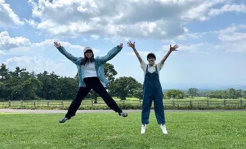 平尾 帆夏｜砂丘の中からコンニチハ（2023-08-13）｜2枚目