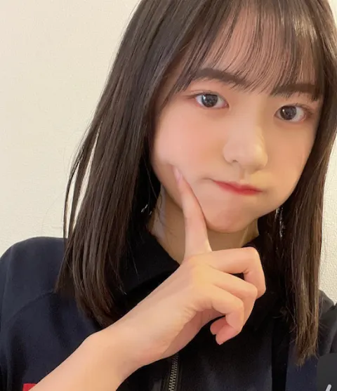 正源司 陽子｜芝生で寝っ転がってお昼寝したい正源司陽子（2023-09-28）｜3枚目