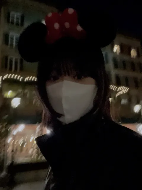 髙橋 未来虹｜チョコを食べながらブログを書きました。今日だけは許して。（2024-02-14）｜2枚目