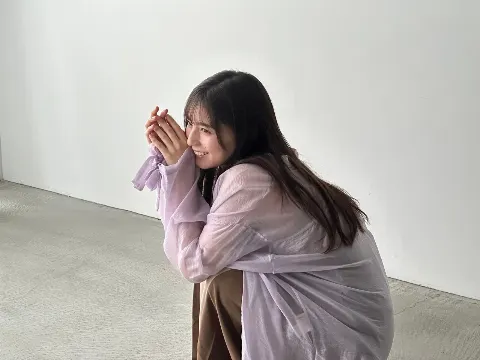 小坂 菜緒｜冷たい夜は、暖かいホットミルク。（2024-11-29）