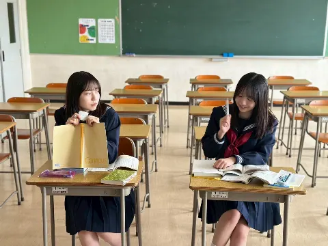 正源司 陽子｜ローファーはもうクローゼットの中。正源司　陽子（2025-03-31）｜5枚目