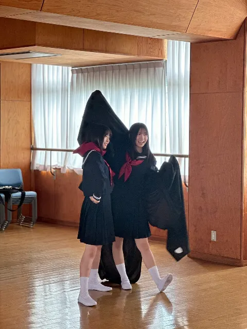 藤嶌 果歩｜高校生最後の日（2025-04-01）｜6枚目