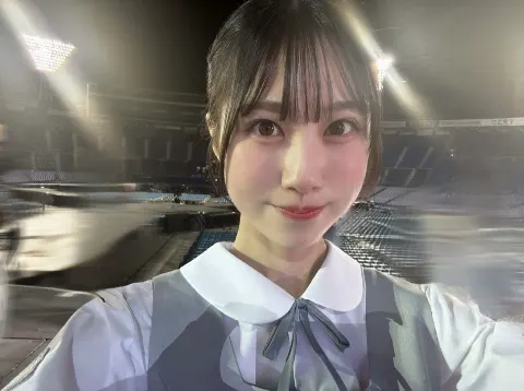 鶴崎 仁香｜希望の光を浴びながら　　鶴崎仁香（2025-04-19）｜2枚目