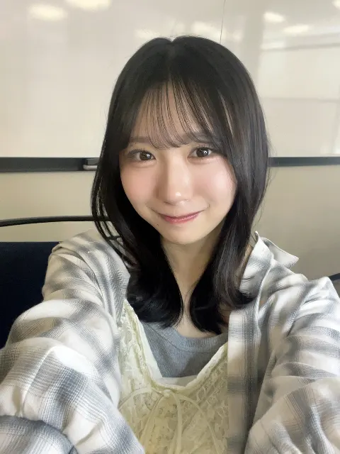 藤嶌 果歩｜チェック（2025-04-21）｜3枚目