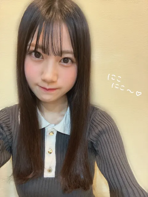 鶴崎 仁香｜にこぼーの。 鶴崎仁香（2025-04-29）｜2枚目