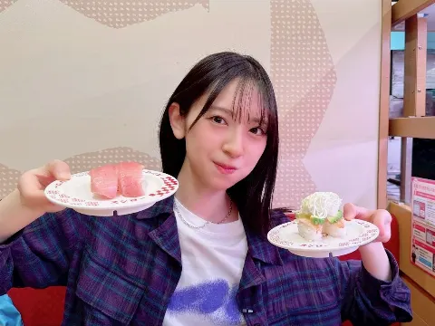 金村 美玖｜たいとるほるだー（2025-06-07）｜4枚目