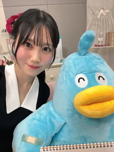 鶴崎 仁香｜夏が始まった合図がした　鶴崎仁香（2025-06-18）｜2枚目