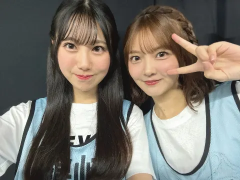 鶴崎 仁香｜福岡、ばりすいとーよ¨̮♡（2025-10-06）｜5枚目