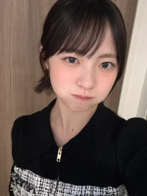 正源司 陽子｜鞄の中身はいつもあまり変わらない正源司　陽子（2025-10-20）