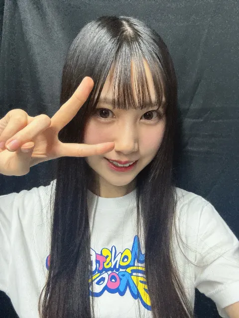 鶴崎 仁香｜霜月に、夏の夢を見た。#にこにこぶろぐ（2025-11-01）｜3枚目