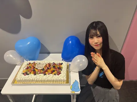 鶴崎 仁香｜言葉にするのに時間がかかるのは、きっとこの夢を終わらせたくないからだ。（2025-11-29）｜5枚目