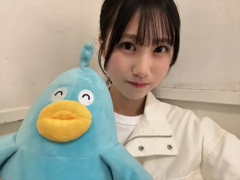 鶴崎 仁香｜きらきら。（2025-12-11）｜3枚目