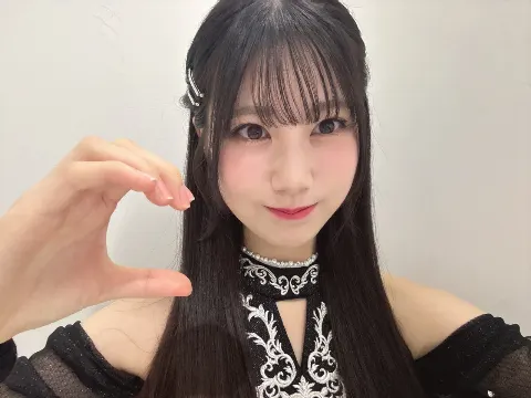 鶴崎 仁香｜ねえねえ、私と一緒に勉強しない？（2025-12-20）｜2枚目