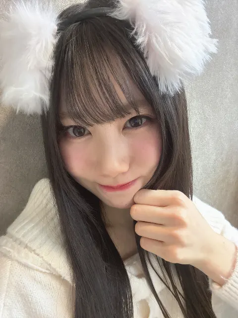 鶴崎 仁香｜Happy Holidays ❄️（2025-12-24）｜2枚目