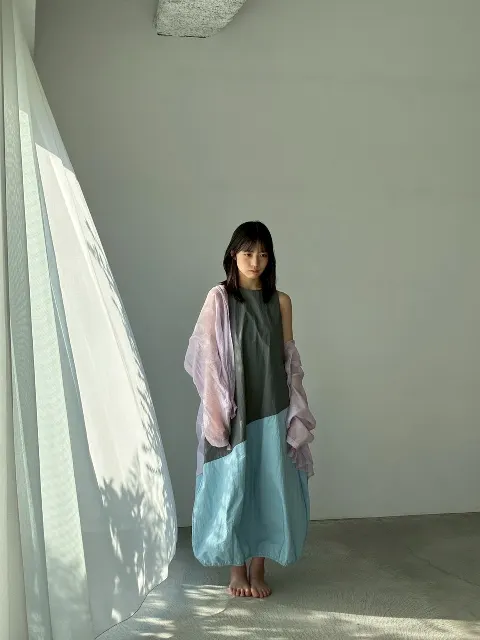 正源司 陽子｜今日の朝枕元にプレゼントが置かれていないか確認した正源司　陽子。そろそろ大人になろうね〜陽子（2025-12-25）｜3枚目