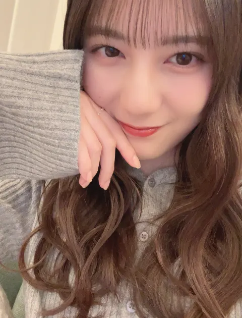小坂 菜緒｜茜色に染まるうさぎの背中は秋頃の話（2025-12-30）