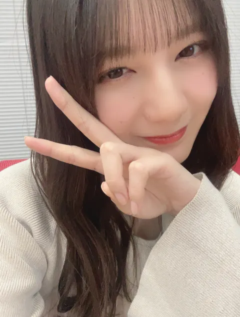 小坂 菜緒｜写真を見ては振り返り、自身への愛を再確認、最後は音楽に願いをかける2025年（2025-12-31）
