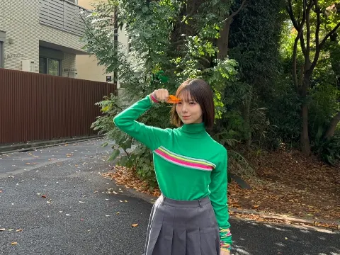渡辺 莉奈｜2025（2025-12-31）｜3枚目