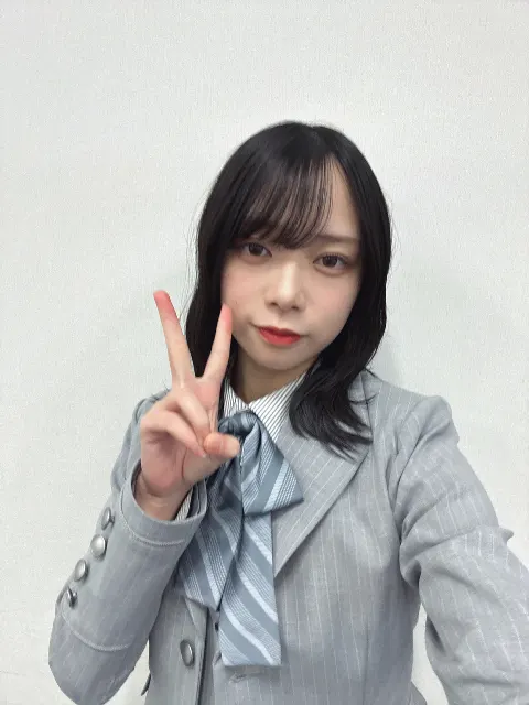 山口 陽世｜( ¨̮ )>≡今日9時には起きられなかったのですが今から床掃除したいと思います（2026-01-12）｜4枚目
