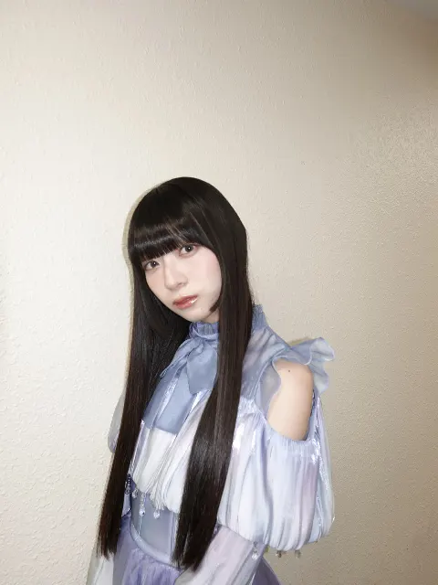 宮地 すみれ｜同じ春の中で（2026-03-27）｜3枚目