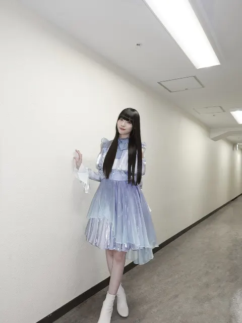 宮地 すみれ｜同じ春の中で（2026-03-27）｜4枚目