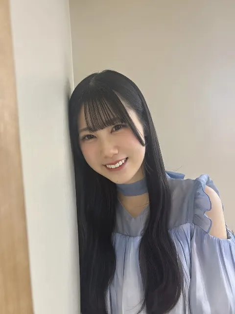 鶴崎 仁香｜さくらいろ（2026-03-31）｜4枚目