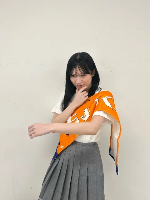 森本 茉莉｜茉莉ちゃん！その右手は何？？！その指は何？？！まさかお兄ちゃんの貯金b（2026-04-03）｜2枚目