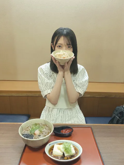 平尾 帆夏｜海の見える街（2026-04-17）｜5枚目