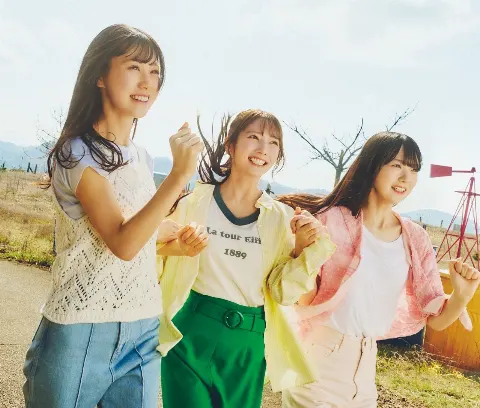 鶴崎 仁香｜夏の音が聞こえる🎐（2026-04-23）｜2枚目