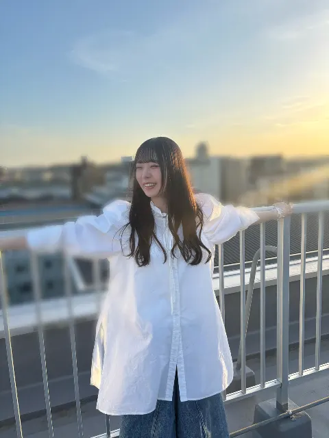 坂井 新奈｜見たことない景色どこかにあるはずなのに（2026-05-17）｜2枚目