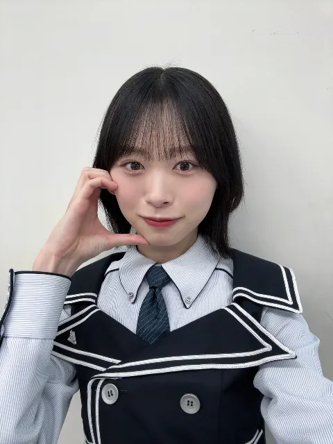髙橋 未来虹｜赤い花と、青い花（2026-05-18）｜6枚目
