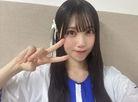 鶴崎 仁香｜春を纏って。（2026-05-29）｜2枚目