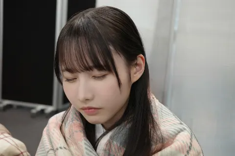 鶴崎 仁香｜未来と過去、どちらに行きたいか？（2026-06-07）｜8枚目