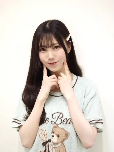 鶴崎 仁香｜好きな動物はなんだろう？迷うけれど私は犬が好き！🐾（2026-06-10）｜7枚目