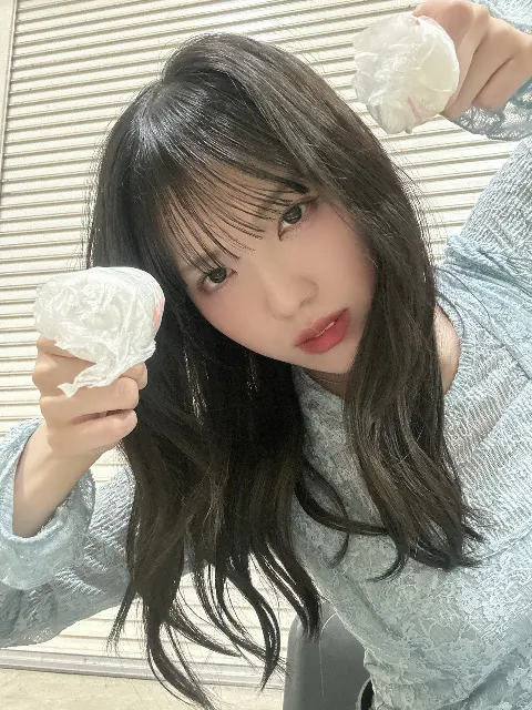 森本 茉莉｜「どの自撮りを載せようか」と、写真フォルダを見返して頭抱えてる今（2026-06-26）