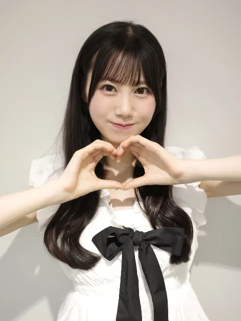 鶴崎 仁香｜夢の中でまた会いたいな🌙（2026-08-09）｜2枚目