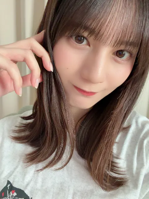 小坂 菜緒｜夢で見ていたであろう出来事が、現実世界でも既視感を覚えた時、…（2026-08-12）