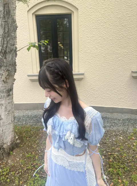坂井 新奈｜教えられたんだ（2026-09-10）｜4枚目